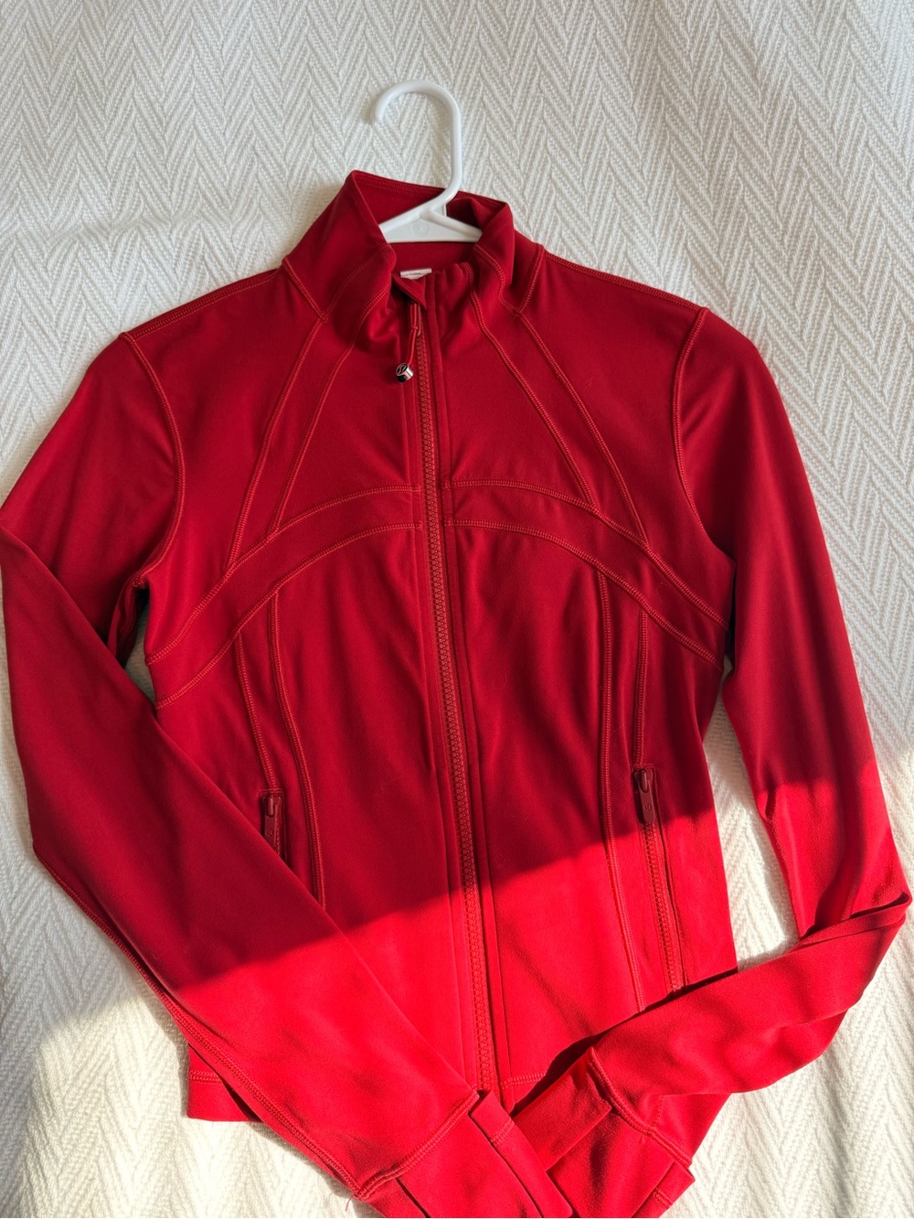 LULULEMON DARK RED DEFINE JACKET! ❤️